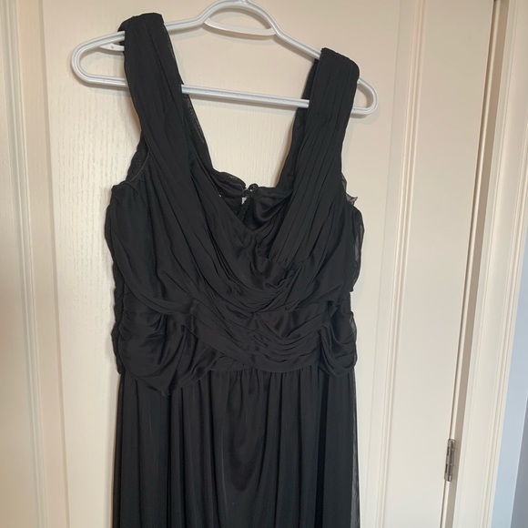 David’s Bridal bridesmaid dress - Picture 6 of 13